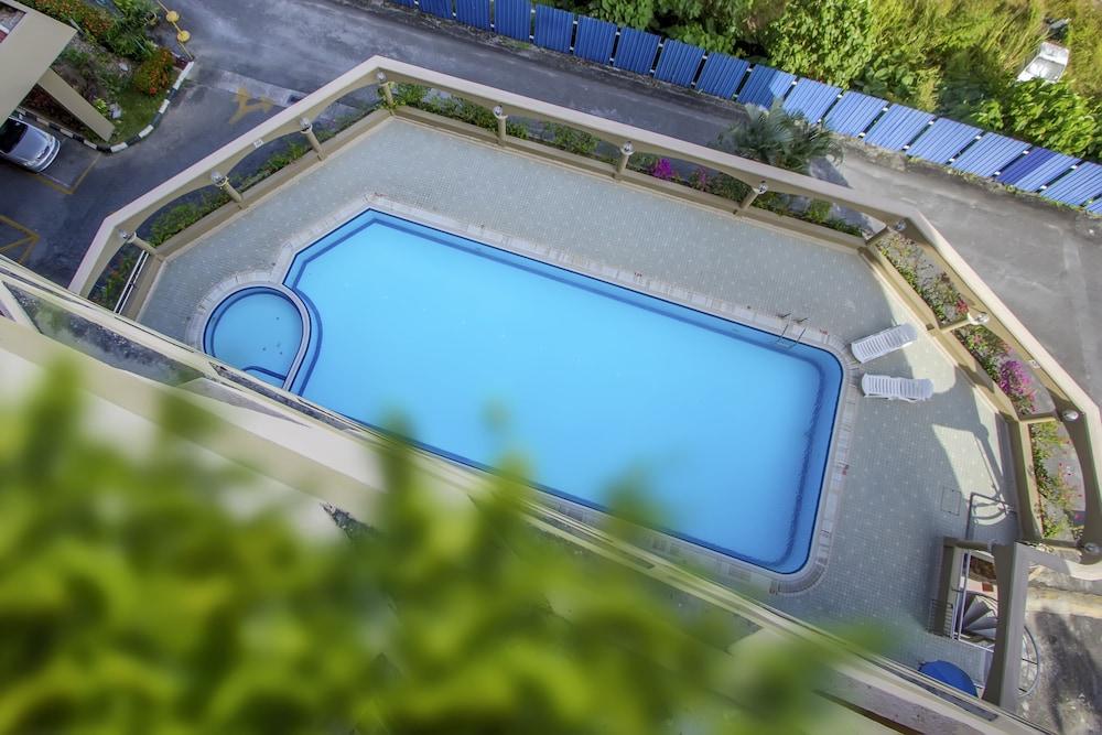 هوتل جراند كونتينينتال لانكاوي - Outdoor Pool