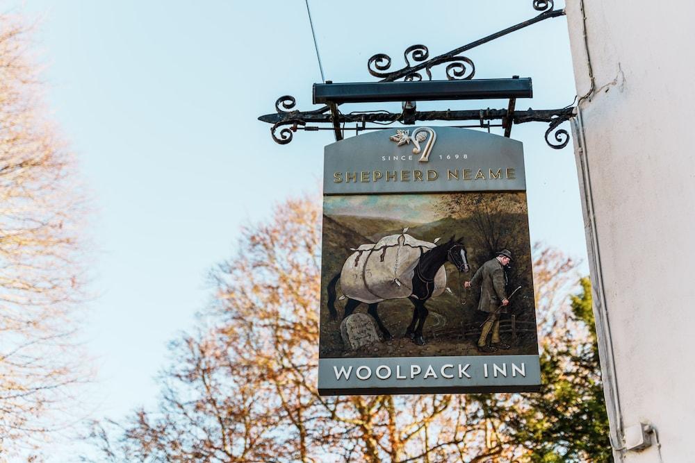 The Woolpack Hotel - Exterior