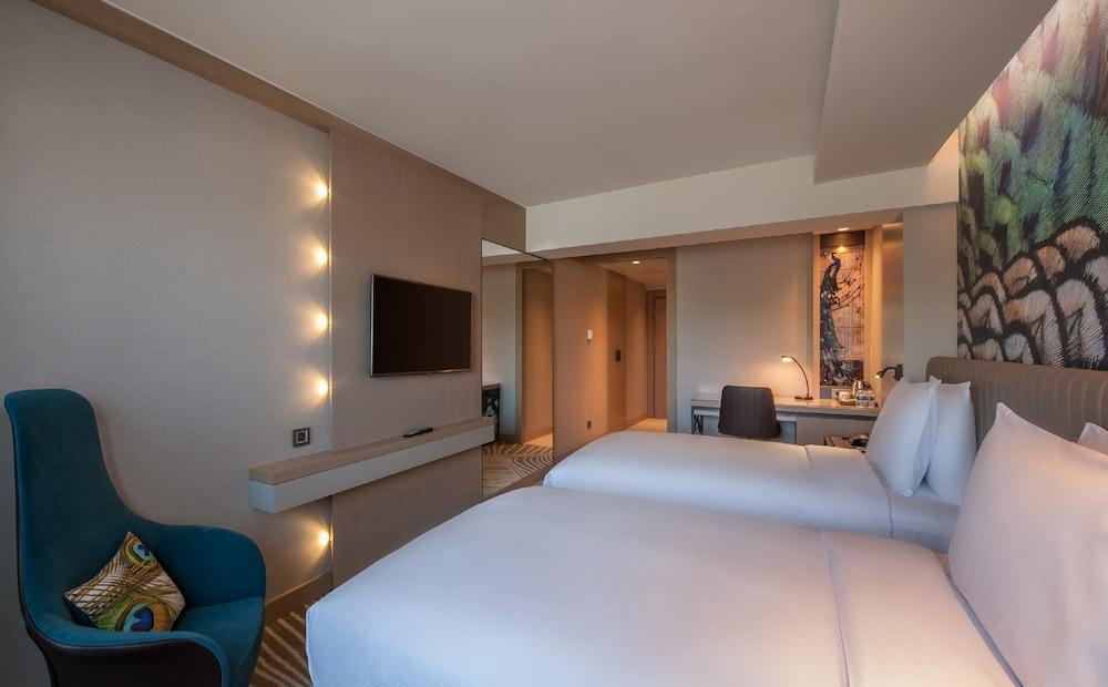 DoubleTree by Hilton Hotel Istanbul - Sirkeci - Room