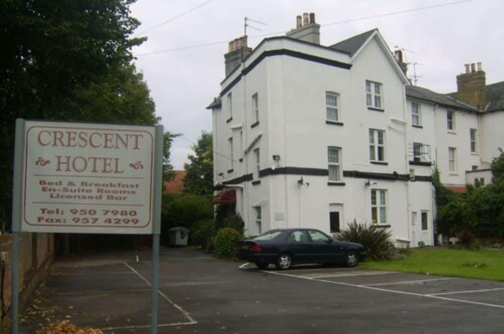 Crescent Hotel - Exterior