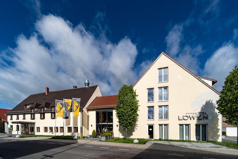 Hotel & Gasthof Löwen - Featured Image
