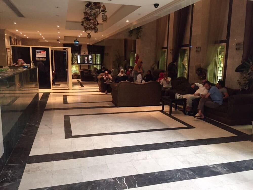 رحاب الدوحة - Lobby Sitting Area