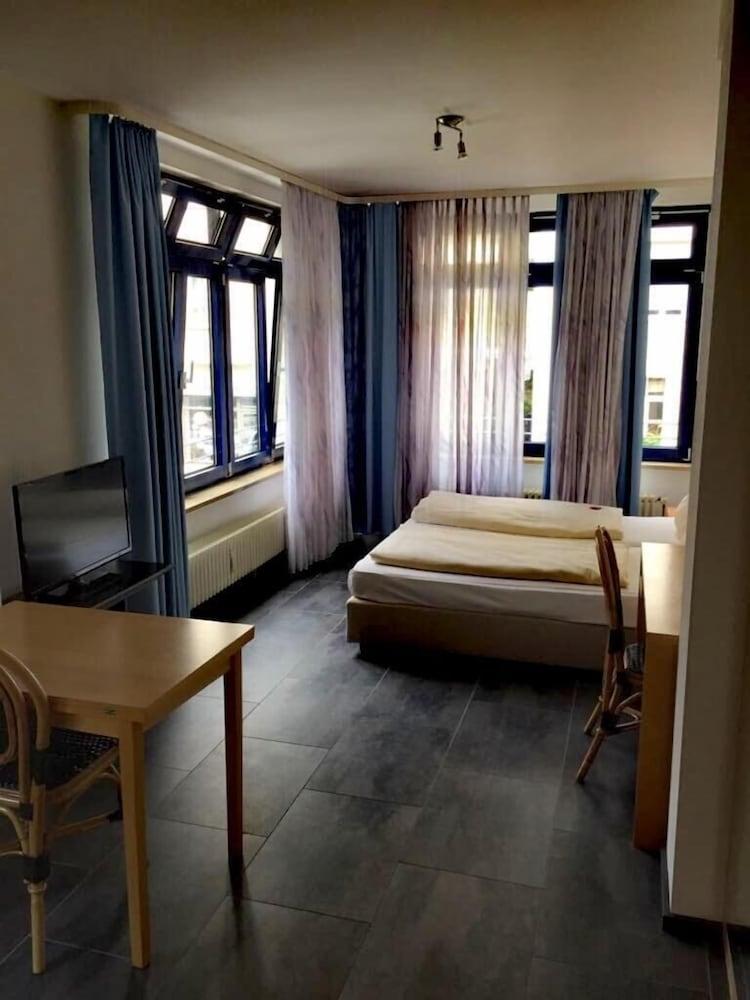 Hotel Altschwabing - Room