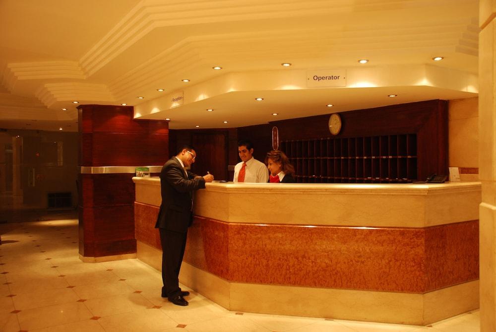 فندق سويس إن القاهرة - Reception