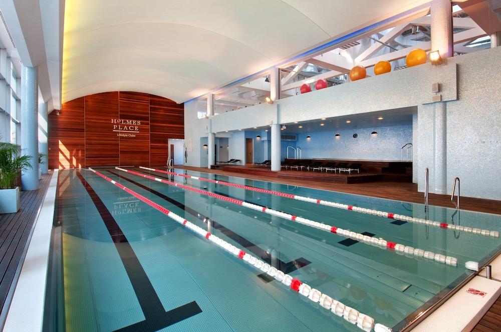 Hilton Warsaw City - Indoor Pool