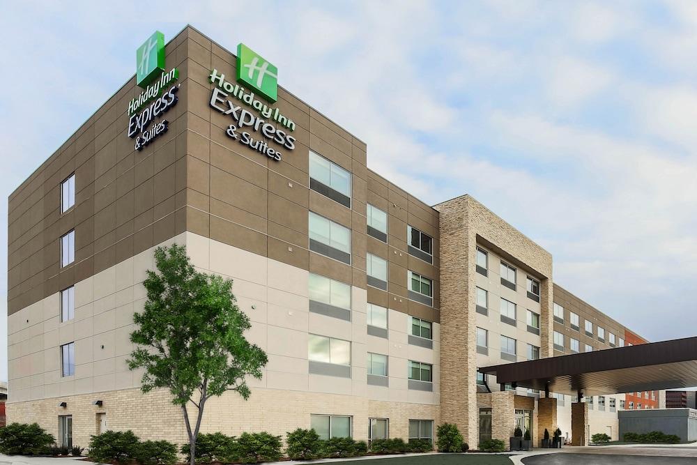 Holiday Inn Express & Suites Chicago O'Hare Airport, an IHG Hotel - Featured Image