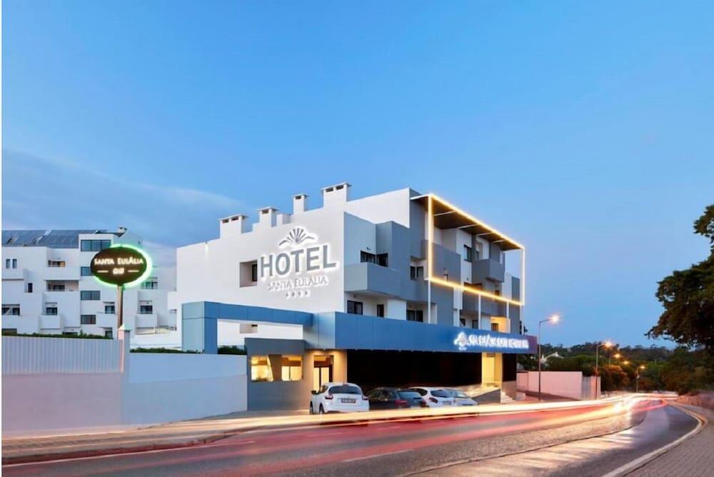 Santa Eulalia Hotel Apartamento & Spa - Featured Image