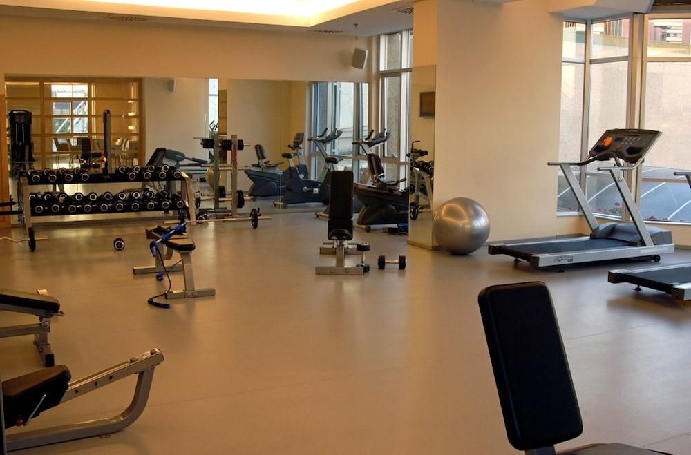 WOW Airport Hotel - Fitness Facility