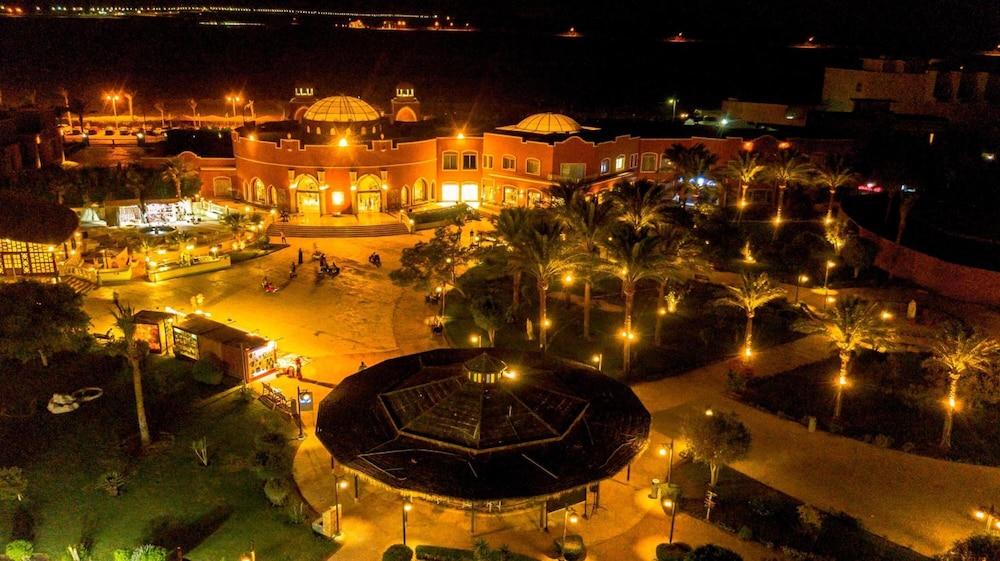 Caribbean World Resort - All-Inclusive - Exterior