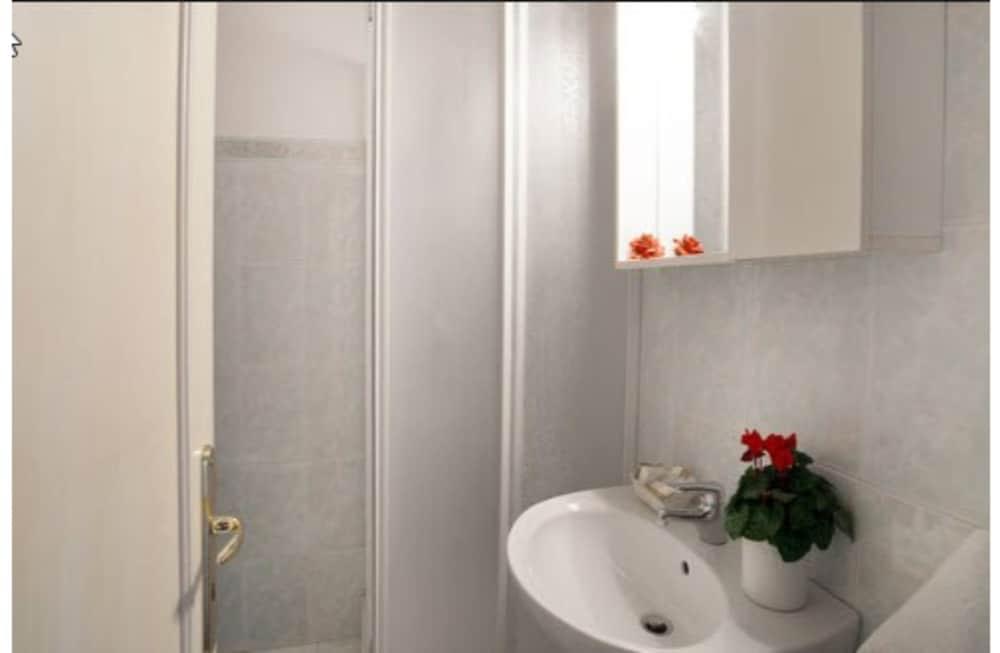 هوتل فيلا بيلافيستا - Bathroom