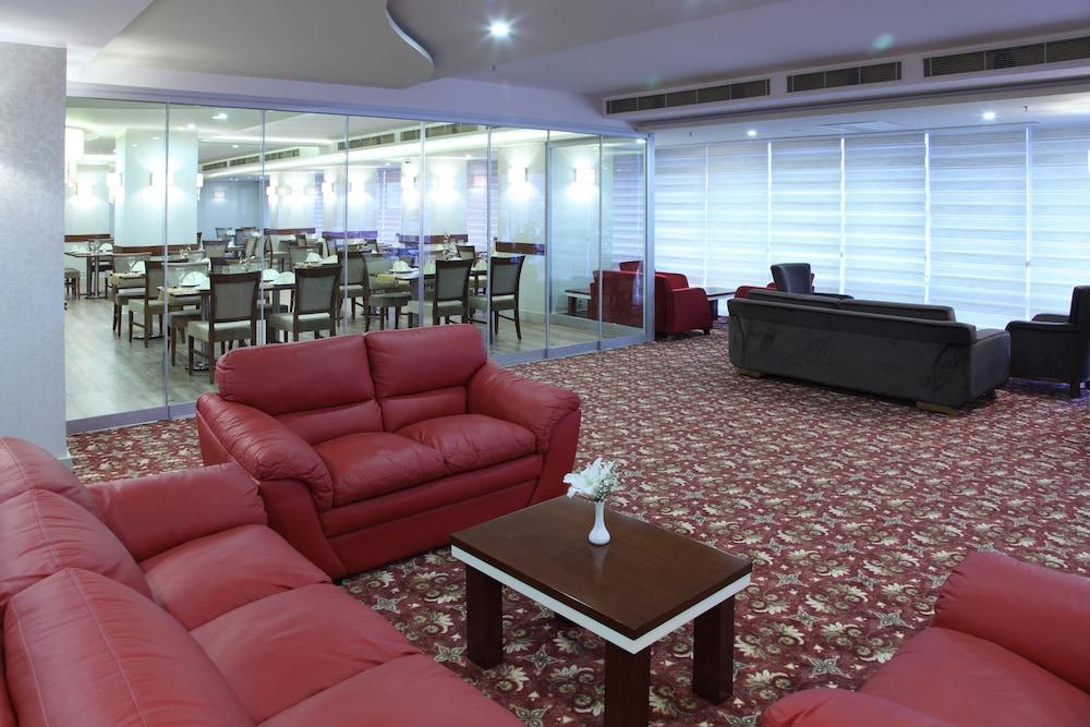 Otel Senbayrak City - Lobby Sitting Area