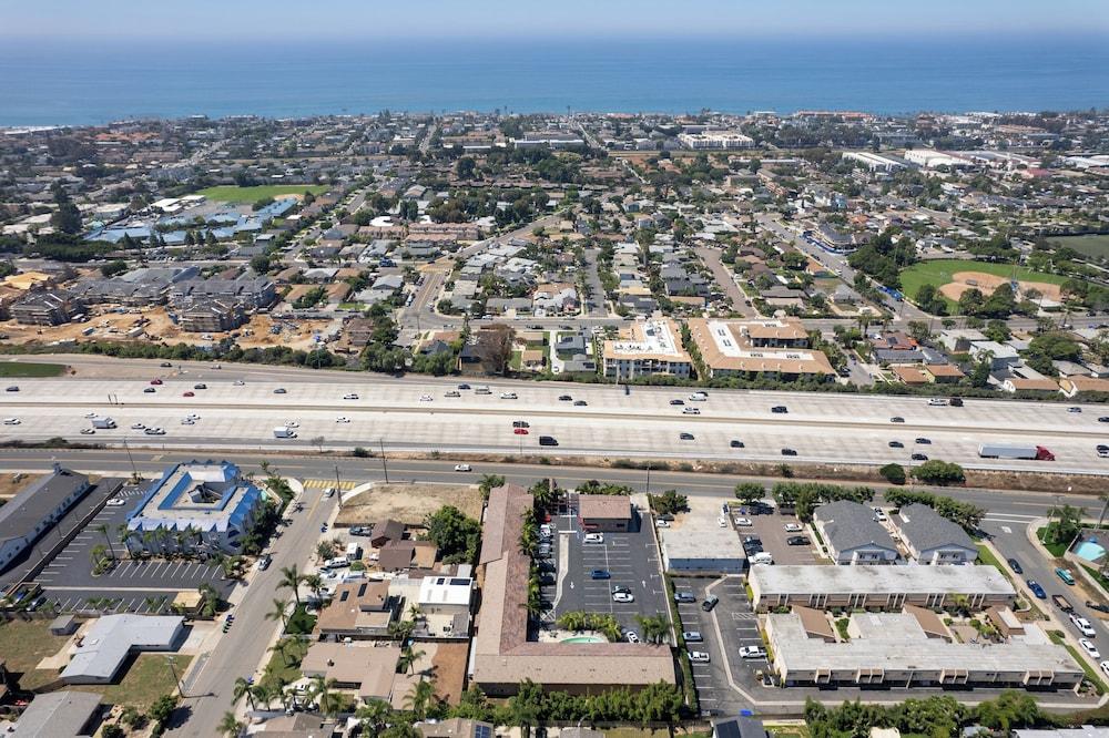 Motel 6 Carlsbad, CA - North - Aerial View