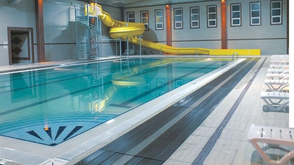 باسارانلار ثيرمال هوتل - Indoor Pool