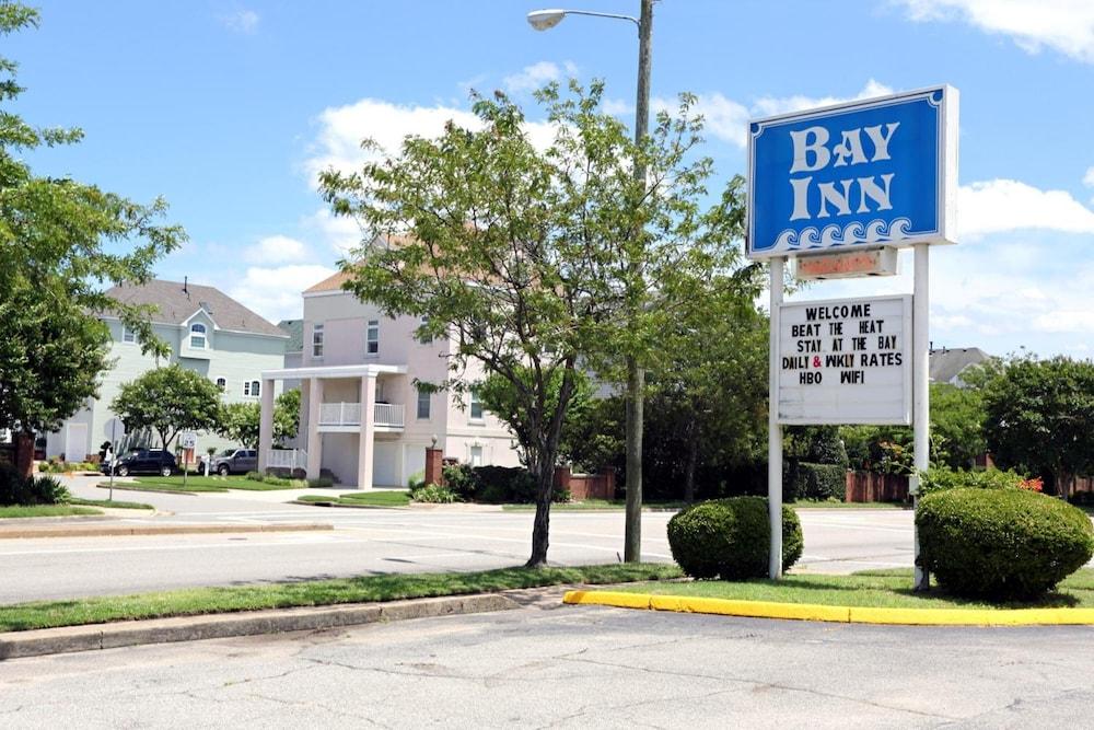 The Bay Inn - Exterior
