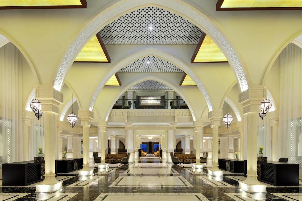 Sheraton Sharjah Beach Resort & Spa - null