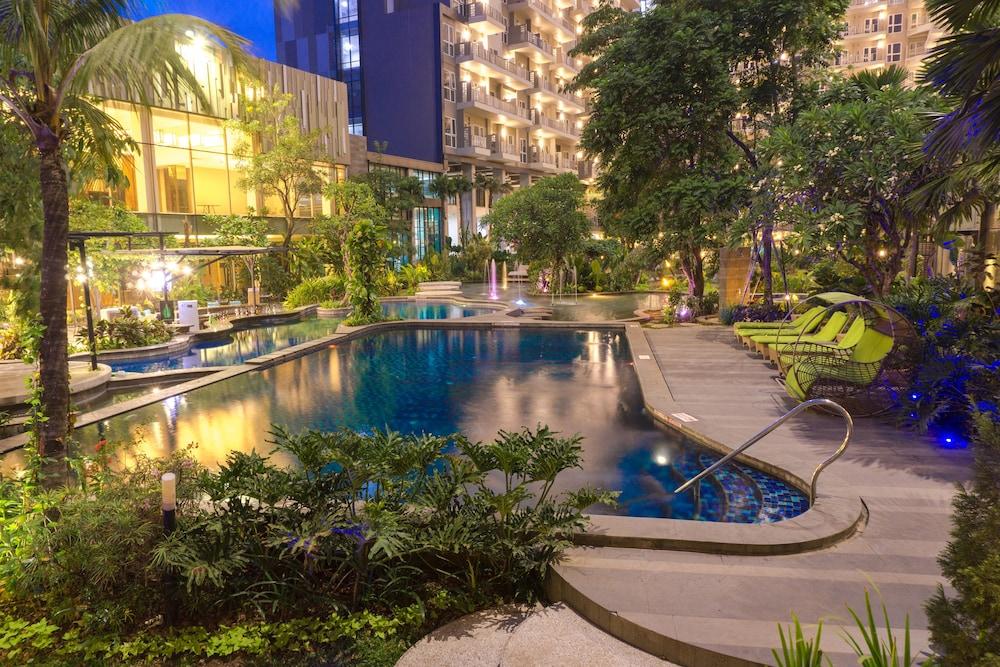 Holiday Inn Cikarang Jababeka, an IHG Hotel - Featured Image