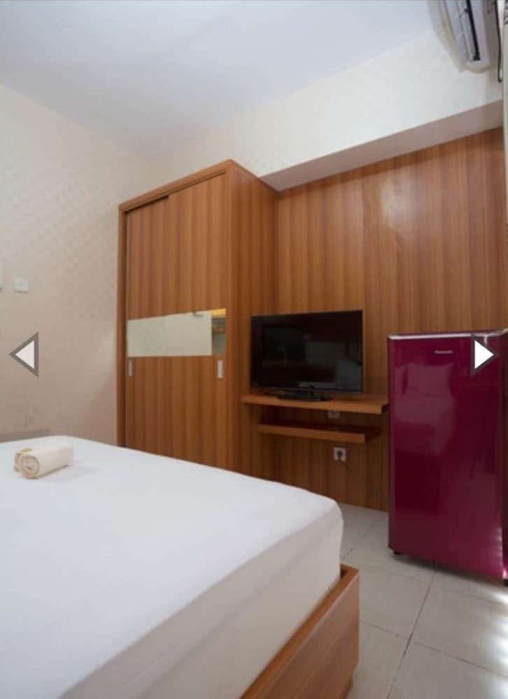 Apartemen Taman Melati Margonda by Winroom - Room
