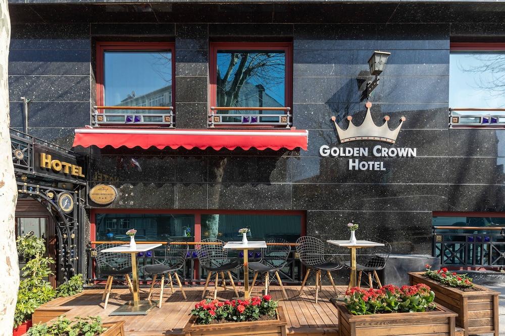 Hotel Golden Crown - Exterior