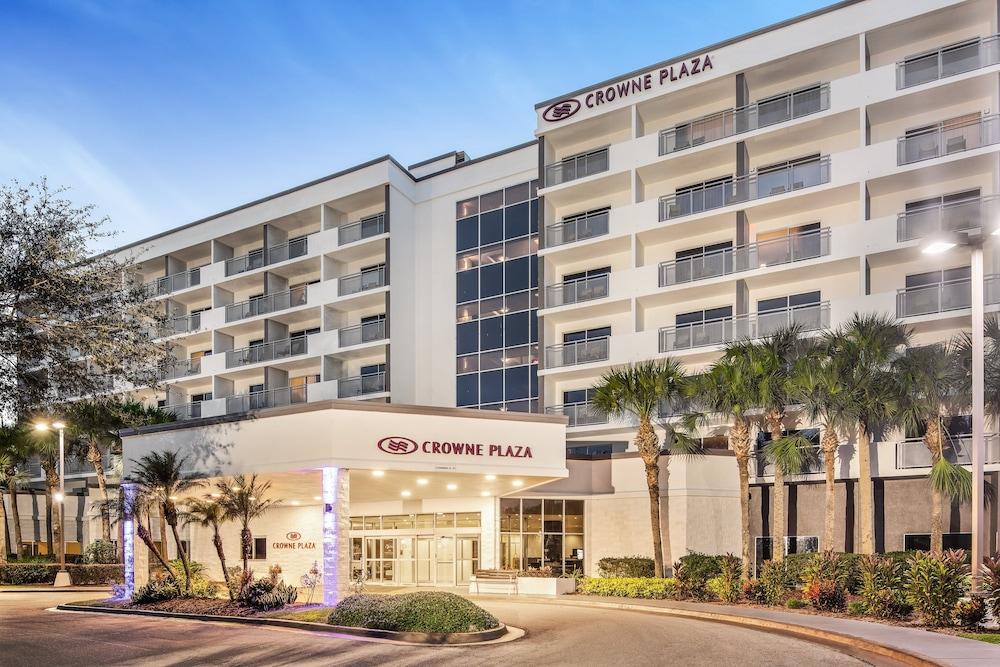 Crowne Plaza Orlando - Lake Buena Vista , an IHG Hotel - Featured Image