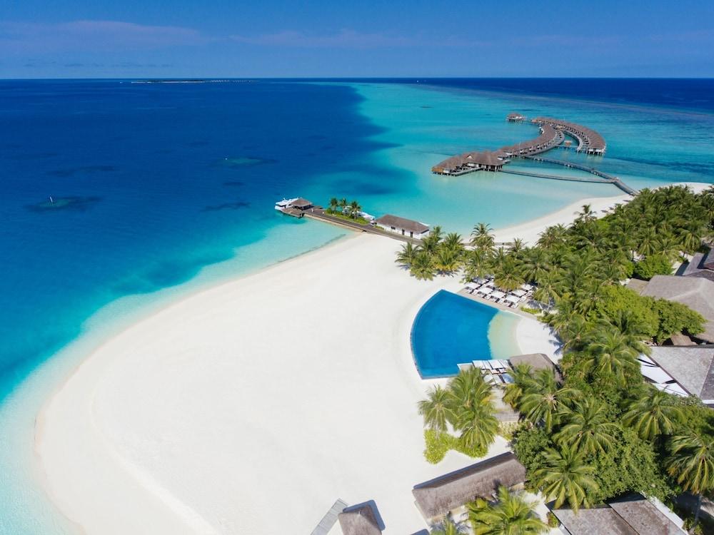 Velassaru Maldives - Aerial View