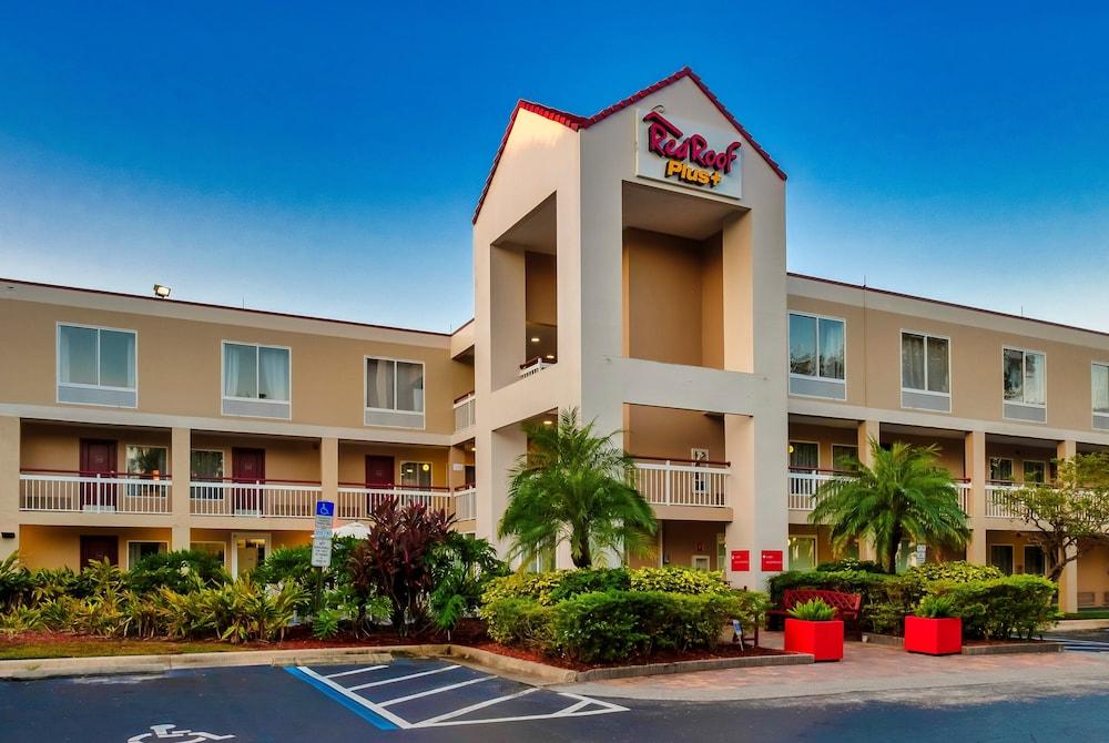 Red Roof Inn PLUS+ Orlando-Convention Center/ Int'l Dr - Featured Image
