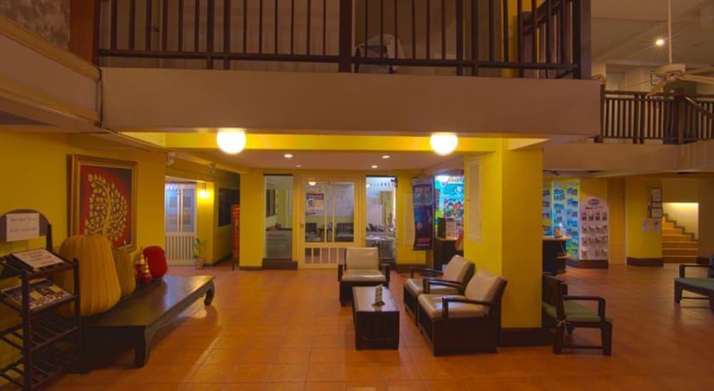 Woraburi Sukhumvit Hotel & Resort - Lobby Sitting Area
