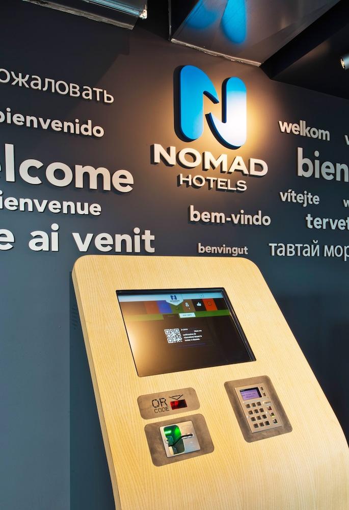 Nomad Hotel Roissy CDG - Check-in/Check-out Kiosk