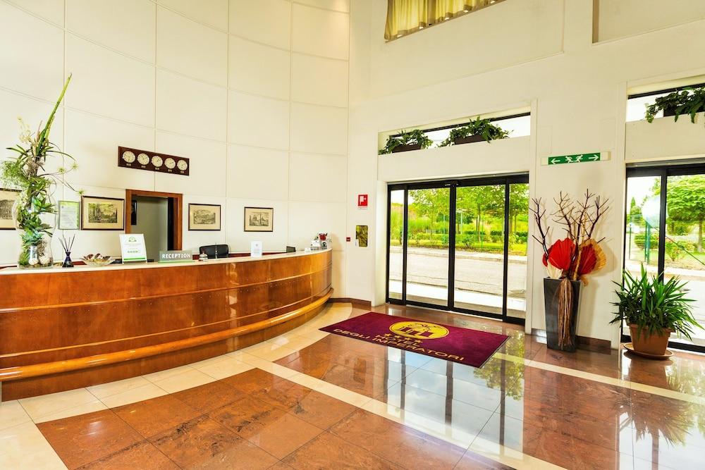 Hotel Imperatori - Featured Image