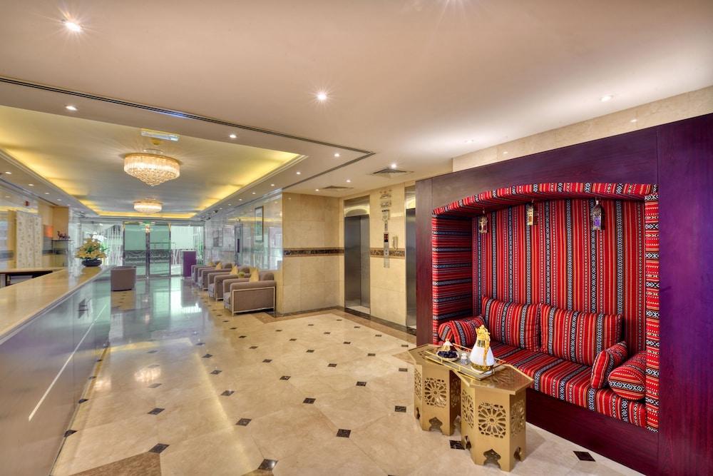 Pearl Marina Hotel Apartments - Lobby