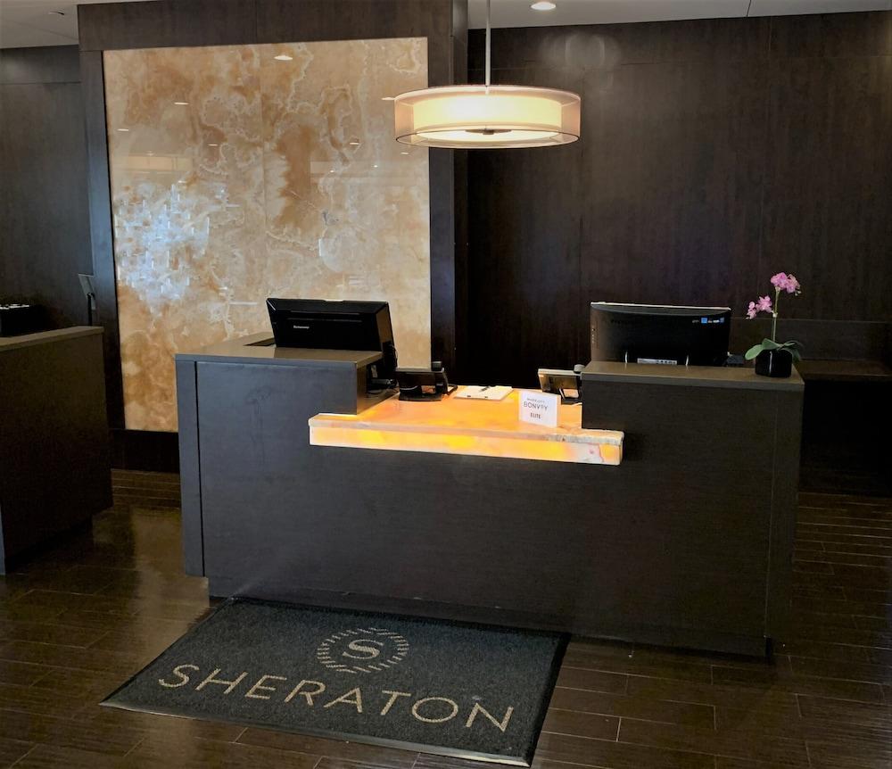 Sheraton Lisle Naperville Hotel - Reception