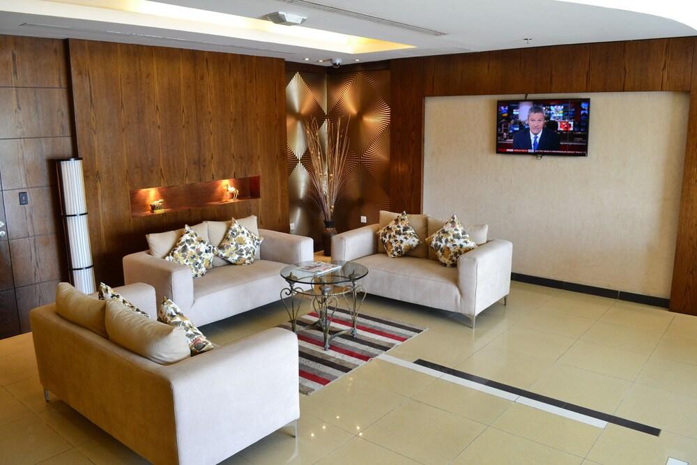 Liberty Suites Doha - Lobby Sitting Area
