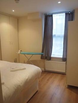 Marble Arch Flat - Room