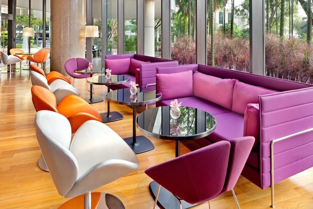 Holiday Inn Singapore Atrium, an IHG Hotel - Lobby