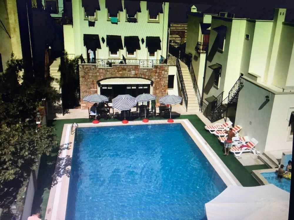 Gloria Tibi Hotel Gumbet - Outdoor Pool