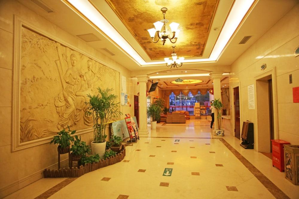 Shanghai Hongjin International Hotel - Interior