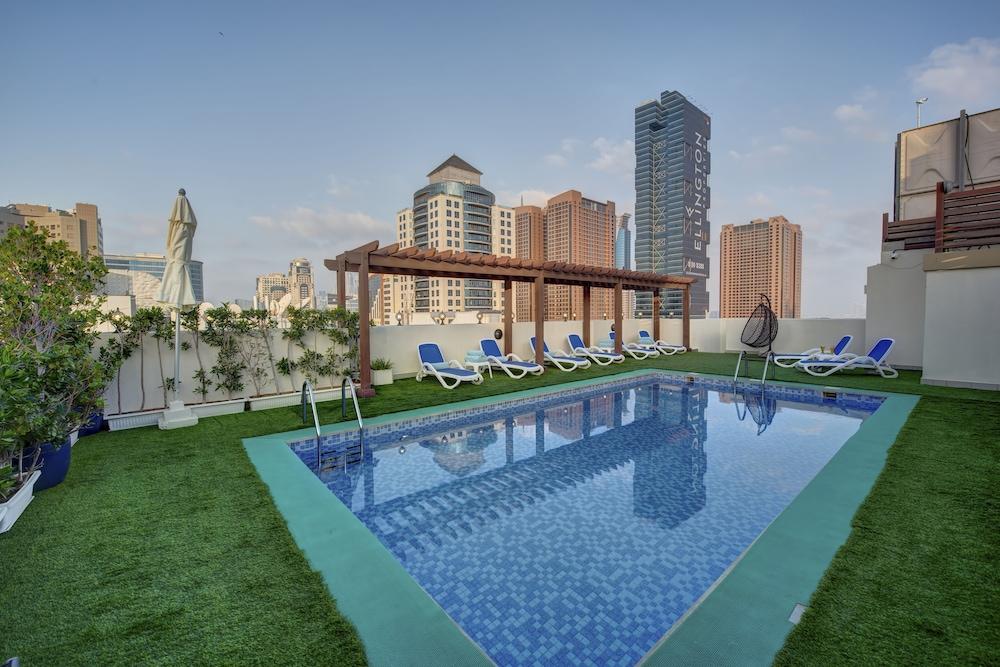 Class Hotel Apartments - Rooftop Pool