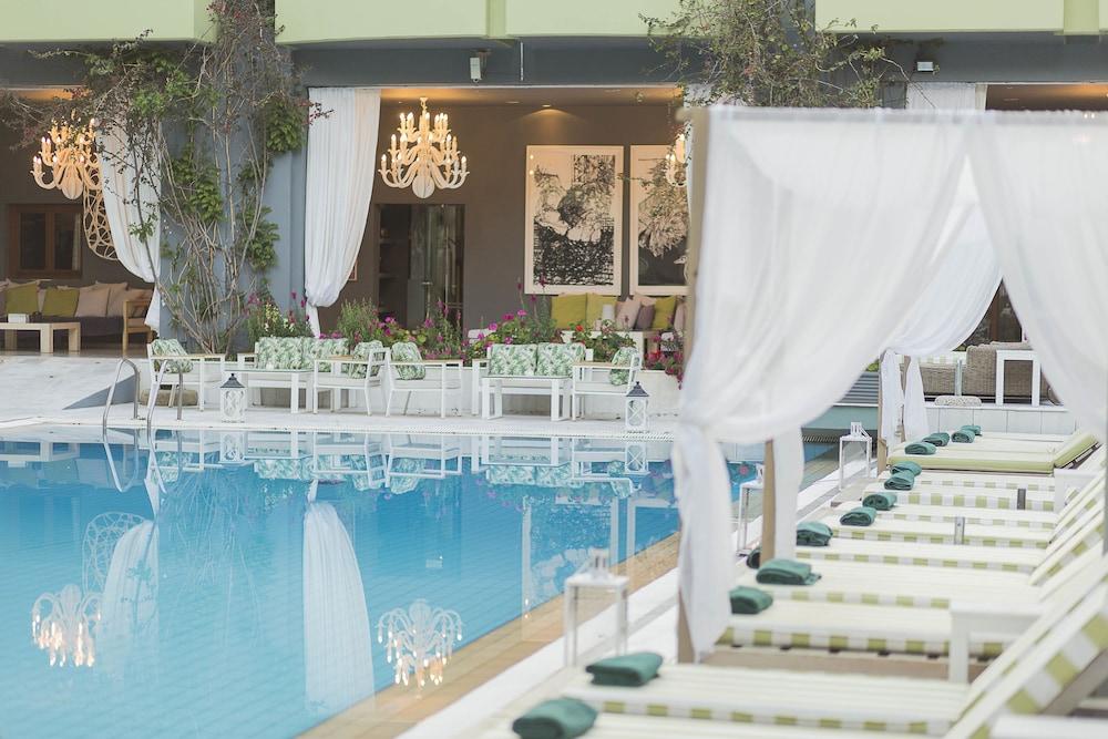 La Piscine Art Hotel - Adults Only - Featured Image