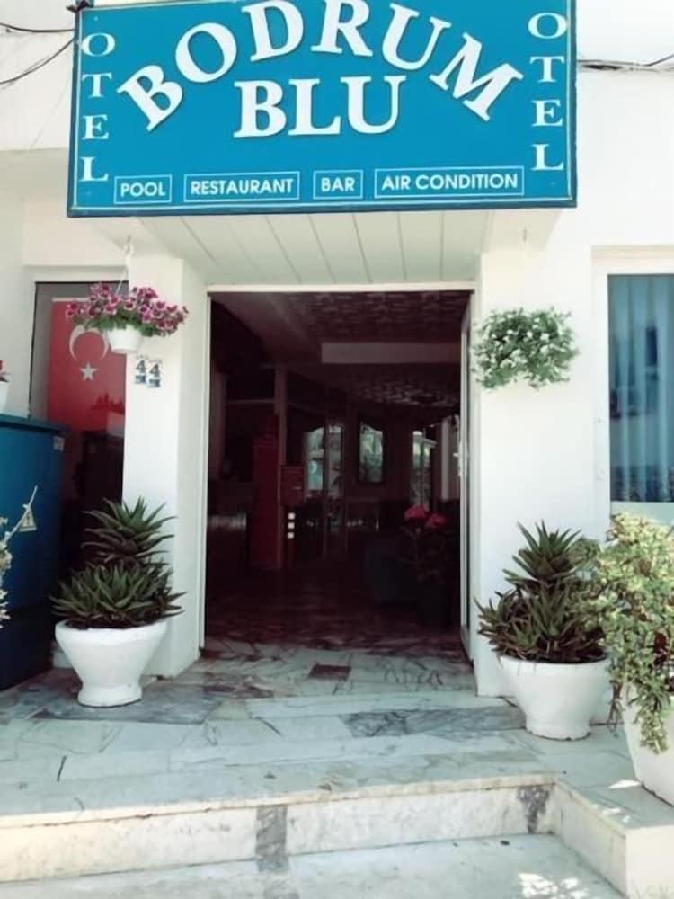 Blu Hotel - Exterior