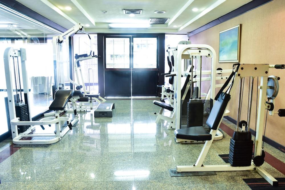 Twin Towers Hotel - Fitness Facility