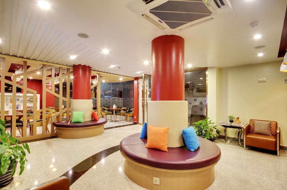 Unima Grand - Lobby Lounge