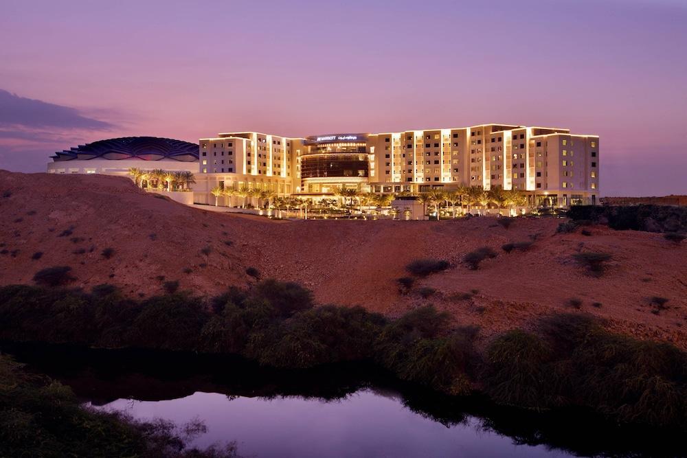 JW Marriott Hotel Muscat - Exterior