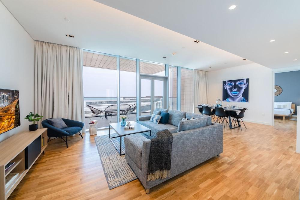 Maison Privee - Stunning Sea Views on Dubai’s New Luxury Island - Interior