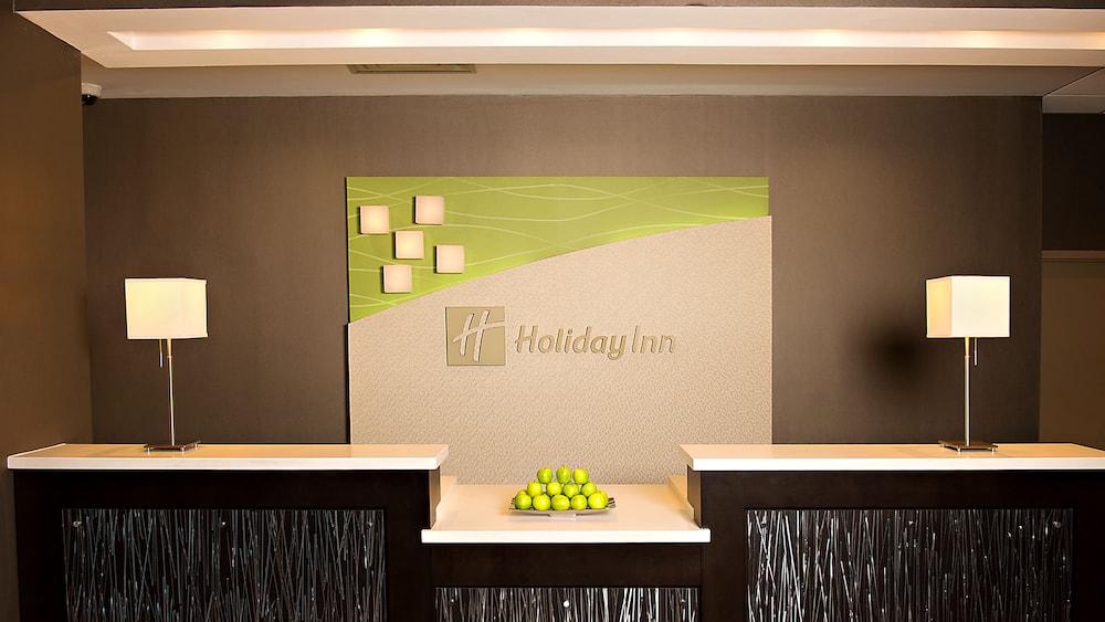 Holiday Inn Hotel & Suites Mississauga, an IHG Hotel - Interior