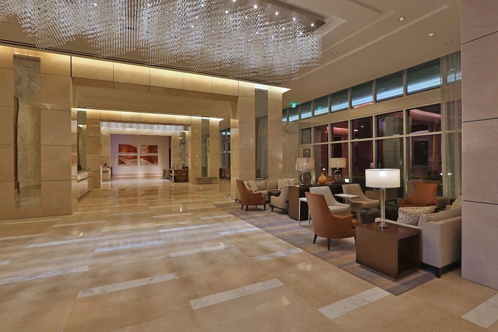 Intercontinental Real Santo Domingo, an IHG Hotel - Lobby Sitting Area