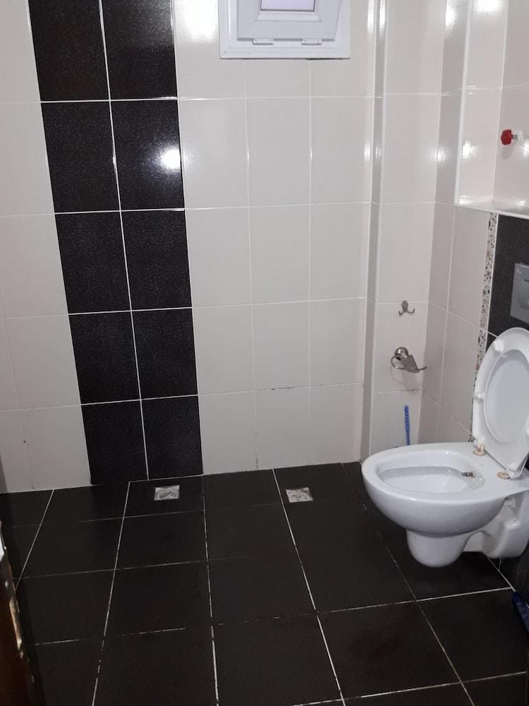 KARSU APART PANSİYON - Bathroom