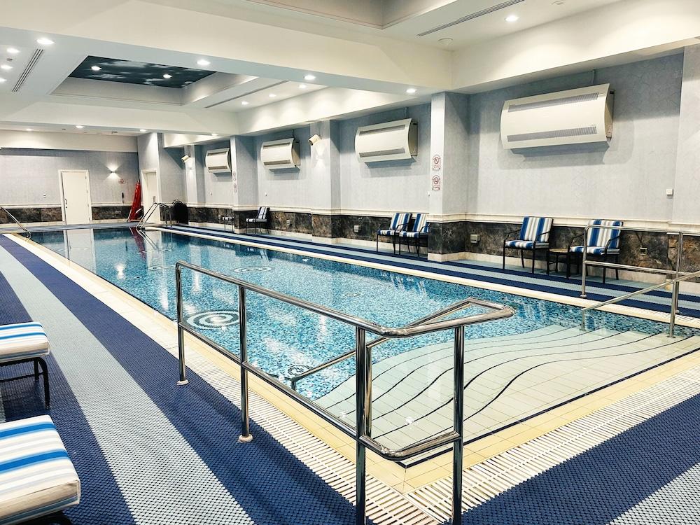 فندق العزيزية بوتيك - Indoor Pool