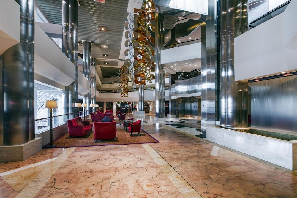 Crowne Plaza Dubai Deira, an IHG Hotel - Lobby