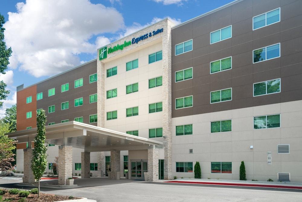 Holiday Inn Express & Suites Atlanta Airport NE - Hapeville , an IHG Hotel - Featured Image