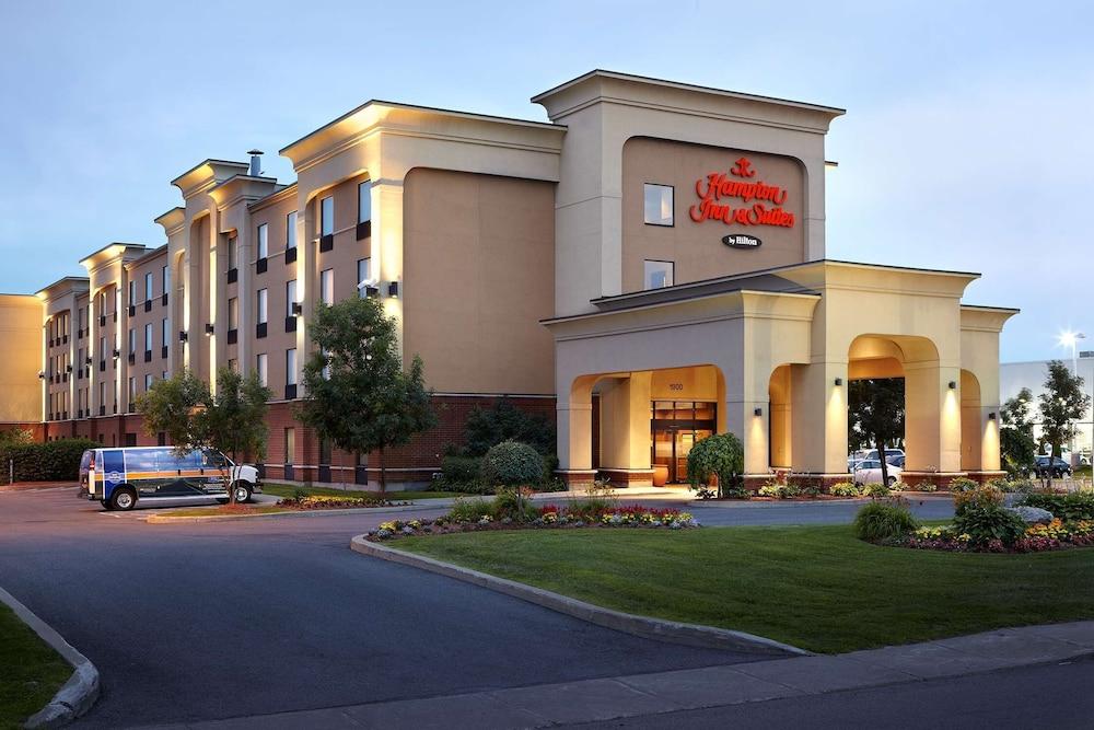 Hampton Inn & Suites by Hilton Montreal-Dorval - Featured Image
