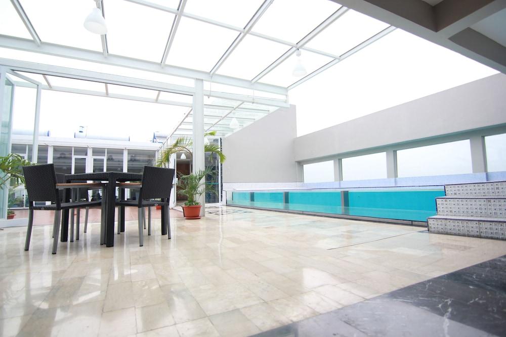 Grand Tebu Hotel - Indoor Pool